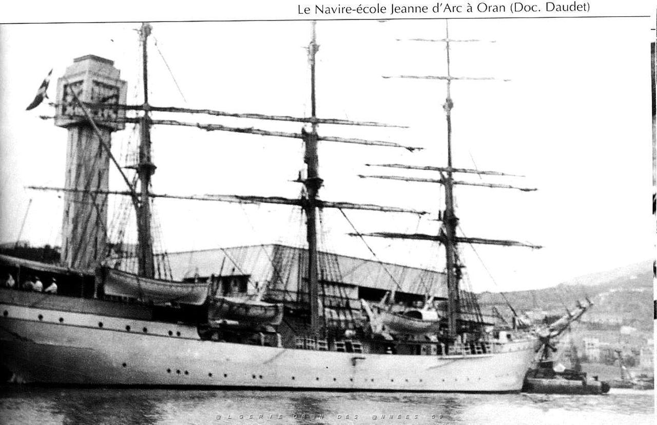 JEANNE D' ARC 01.jpg